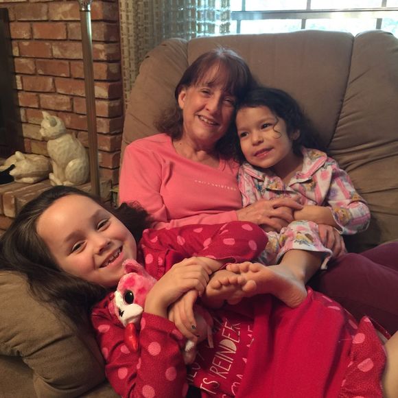 Meet your Posher, Joann - Picture 1 of 1